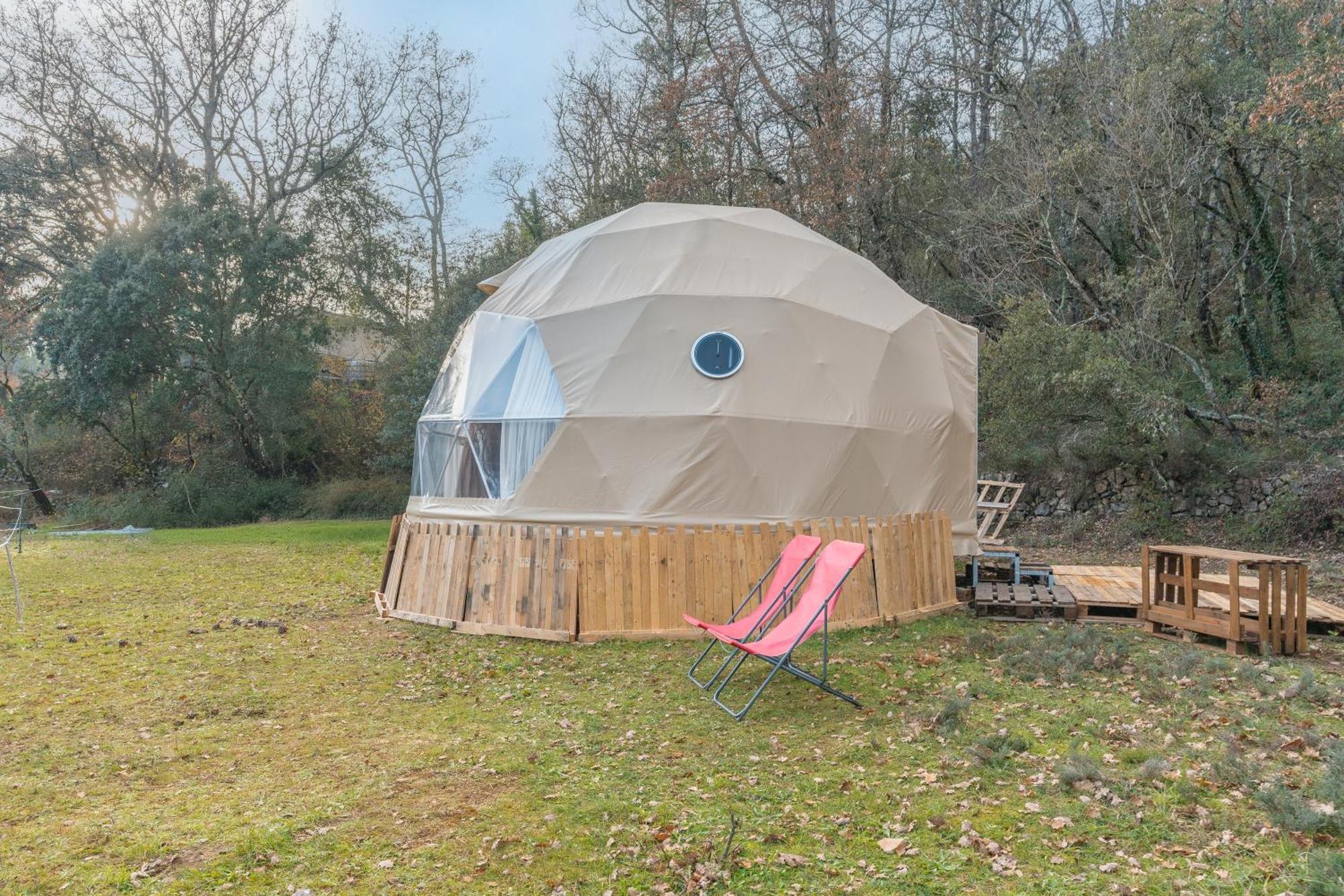 La Cabane Aux Chevaux Varages Eksteriør billede